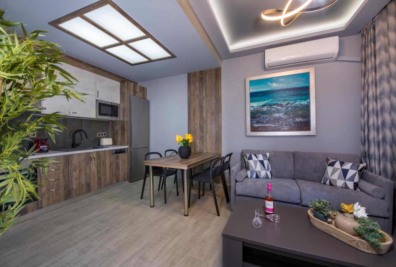 Rena'S Luxury Apartment With Free Private Parking La Canea Exterior foto