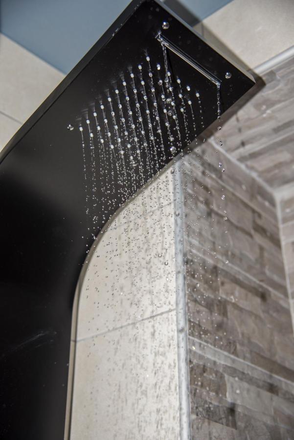 Rena'S Luxury Apartment With Free Private Parking La Canea Exterior foto
